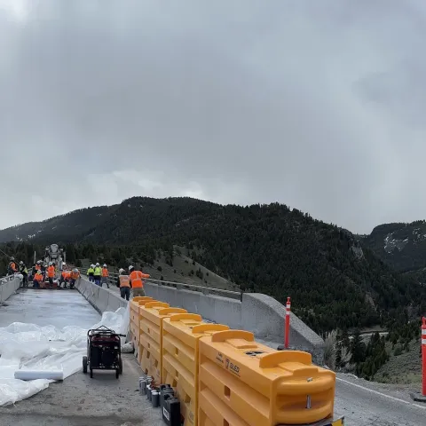 construction of gardner river bridge